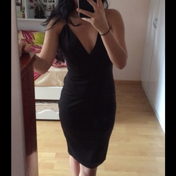 Black Criss Cross Back Dress - Picture 3 of 3