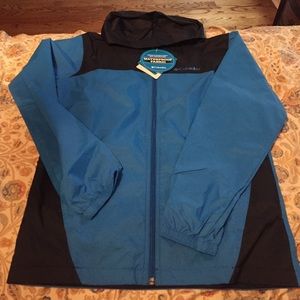 💚SALE💚Youth Large NWT Columbia Boys Rain Coat