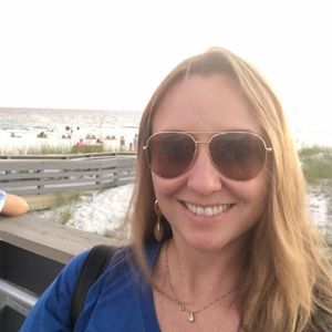 Meet your Posher, Roberta