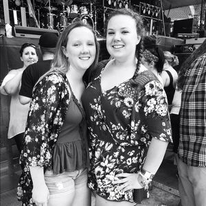 Meet your Posher, Sam