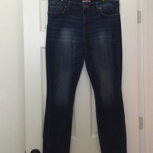 Tommy Hilfiger strait leg jeans