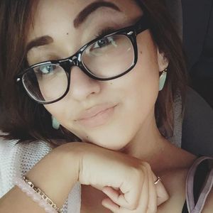 Meet your Posher, Candy