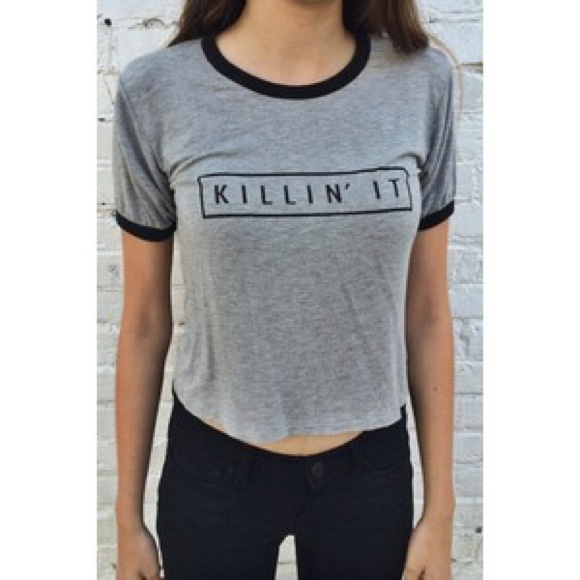 SOLD ✖️ BRANDY MELVILLE NADINE KILLIN' IT TOP - Picture 2 of 2