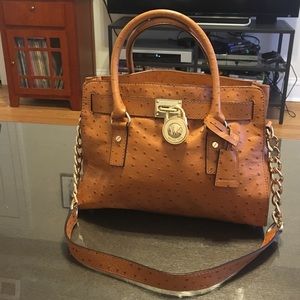 MICHAEL KORS HAMILTON brown ostrich leather purse!