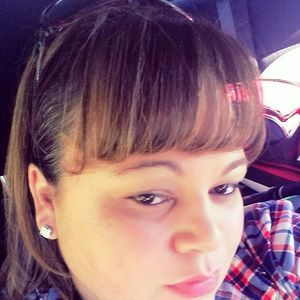 Meet your Posher, Deanna