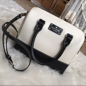 ♠️Kate Spade Crossbody Bag♠️