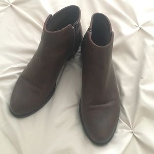 Ankle boots