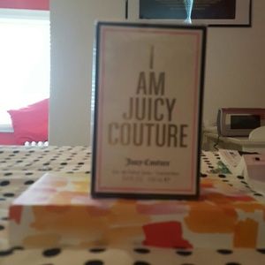 'I Am Juicy Couture' Perfume
