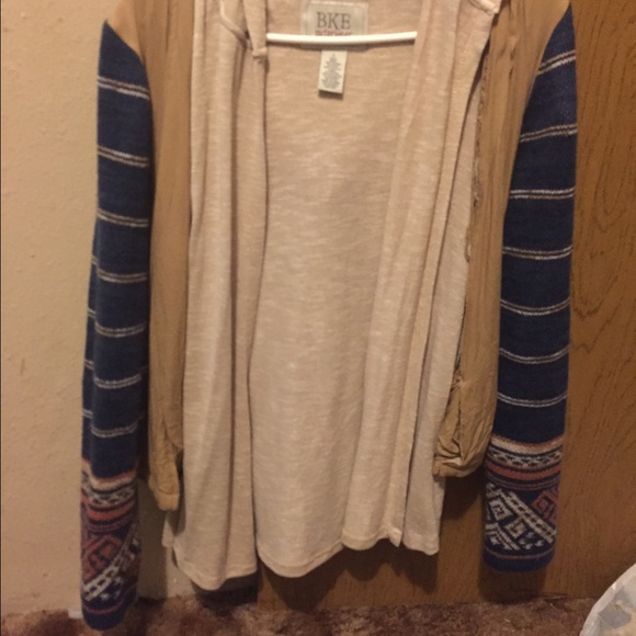 BKE cute shirt/jacket