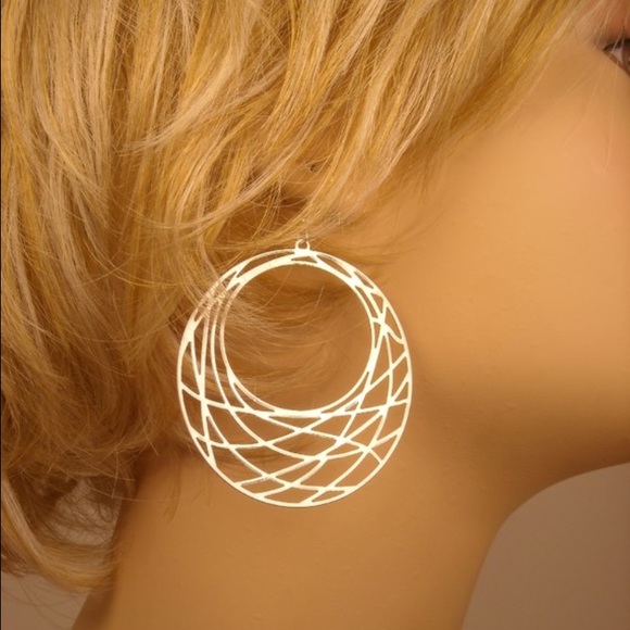 Amazing Basket weave hoops. - Picture 3 of 3