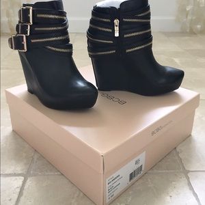 NEW BCBG Black Leather Wedge Boots