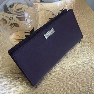 Brand new Kate Spade Newbury Lane Wallet