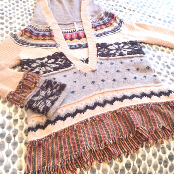 Mexican Blanket-inspired Knitted Pullover Sweater