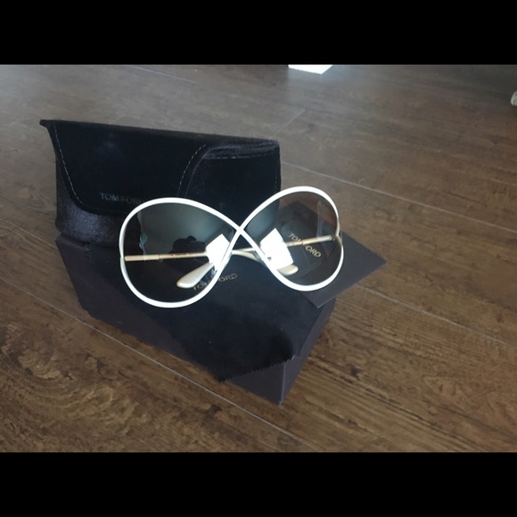 Tom Ford sunglasses - Picture 1 of 3