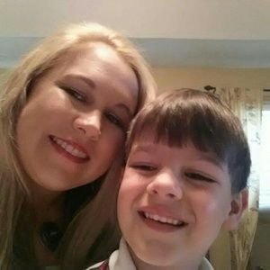 Meet your Posher, Mel