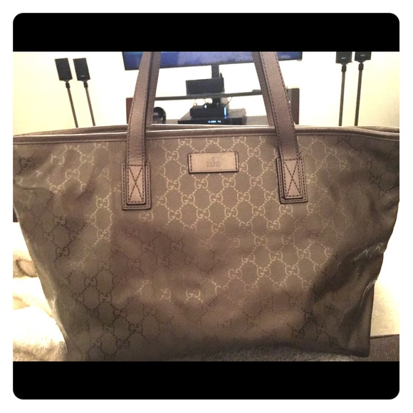 Gucci tote
