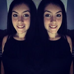 Meet your Posher, Mirah