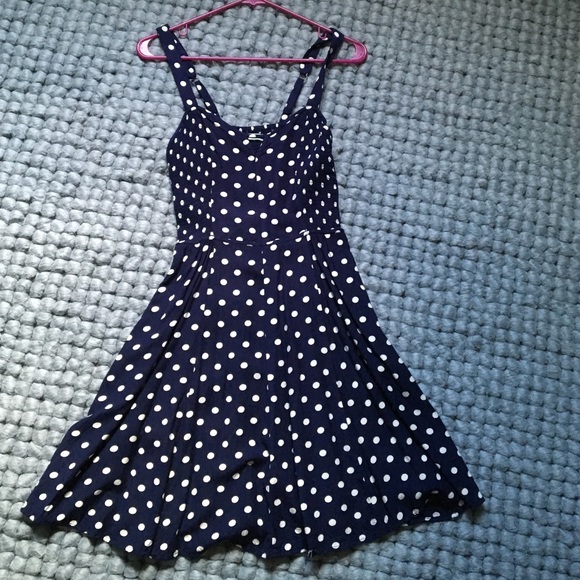URBAN OUTFITTERS POLKA DOT dress