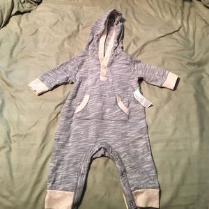 NWT Old Navy bodysuit size 0-3 months