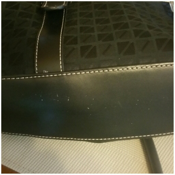 NINE & COMPANY BLACK PURSE/HANDBAG - Picture 4 of 4