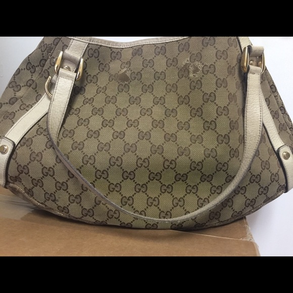 100% Authentic Gucci Beige Gg Abbey tote