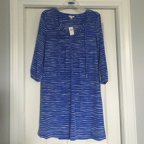 NWT Gap sleeved dress - Picture 1 of 2