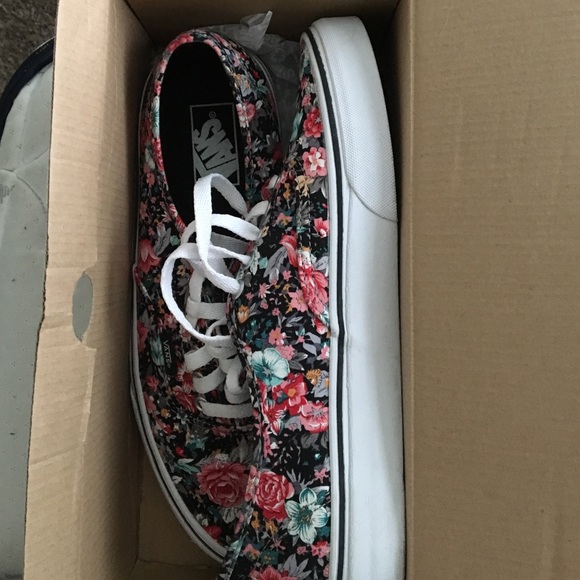 Floral print Vans