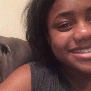 Meet your Posher, Kim