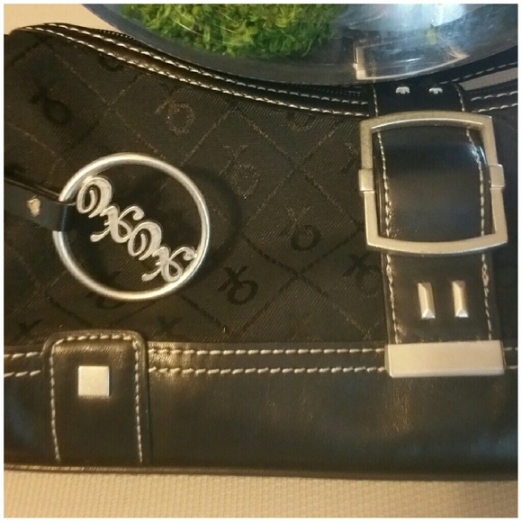 XOXO CUTEST MINI BLACK HANDBAG/PURSE - Picture 2 of 3