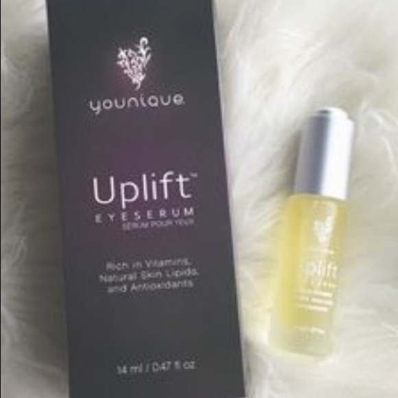 Younique Uplift Eye Serum