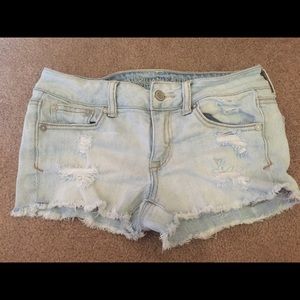 AMERICAN EAGLE low rise denim shorts
