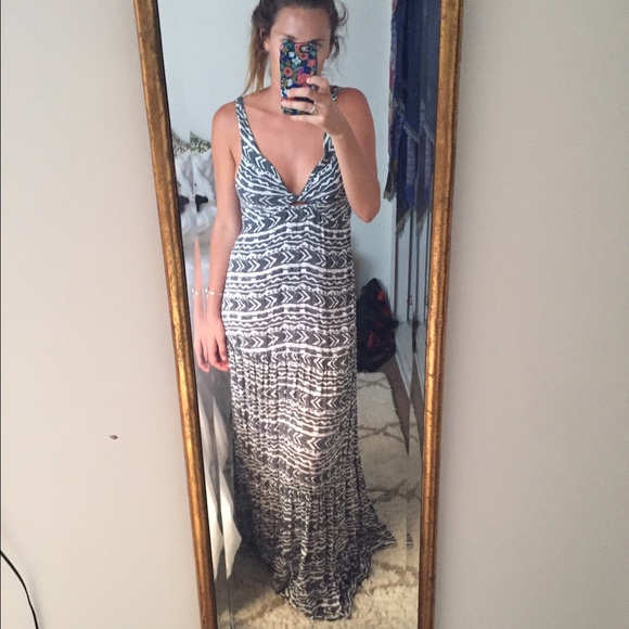 Tiare Hawaii open back maxi dress