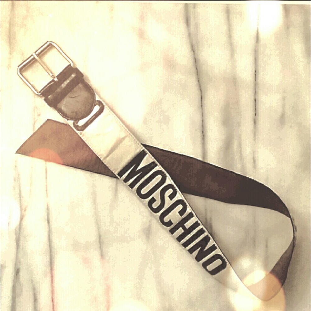 Moschino vintage belt