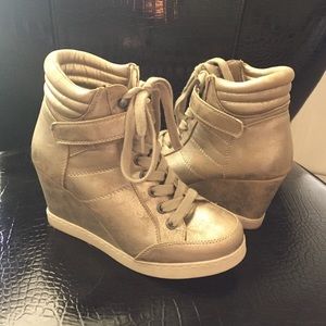 Xhilaration Sneaker Wedges