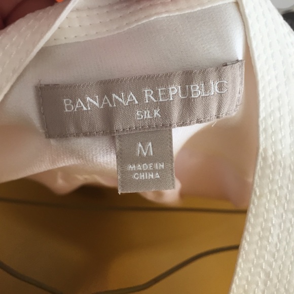 Banana Republic white blouse tank - Picture 3 of 3