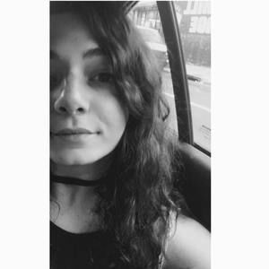 Meet your Posher, Isabella