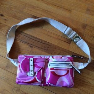 Pink print adjustable Fanny workout pack 💗