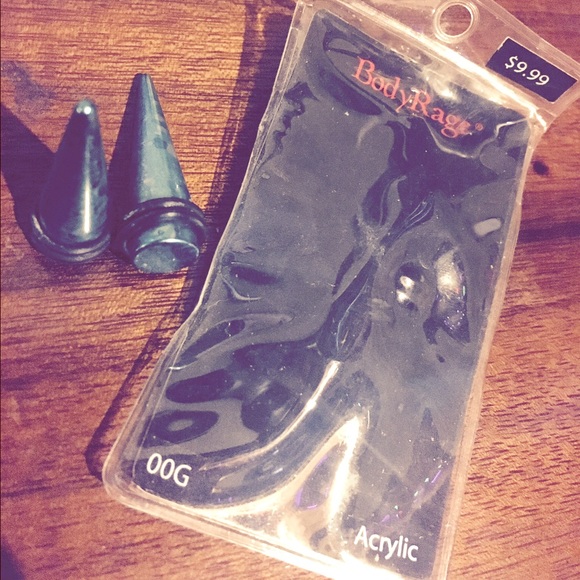 0 and 00 acrylic tapers
