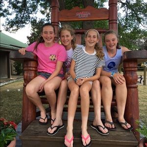 Meet your Posher, Claire