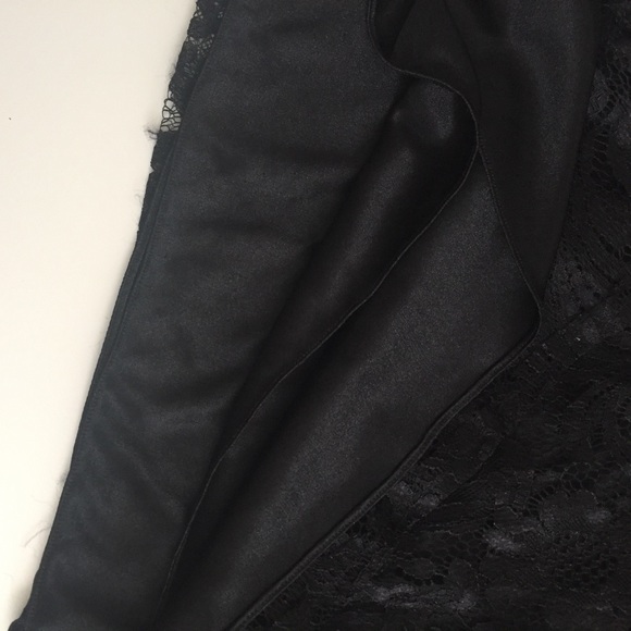 🍾 Black Tie Prom 2-Piece Dress ✨ - Picture 6 of 8