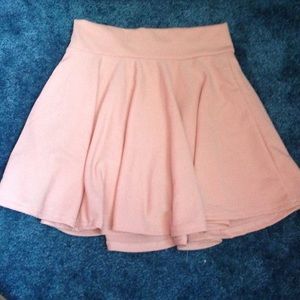 Light peach skater skirt only worn once!