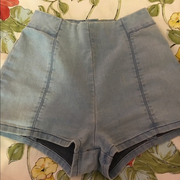 Urban Outfitters Highwaisted Shorts