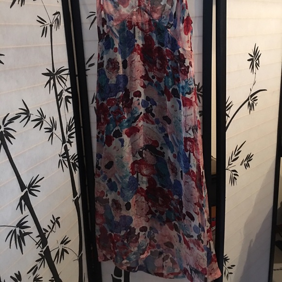 🌺 💯AUTHENTIC CHANEL FLORAL SILK SLIP DRESS🌺💕🌺 - Picture 2 of 4