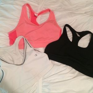 GAP Body bundle sports bra