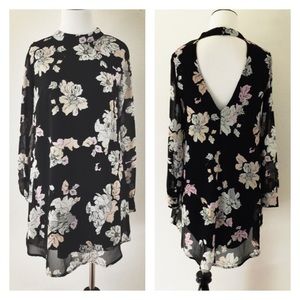 ASTR Floral Print Long Sleeve Dress