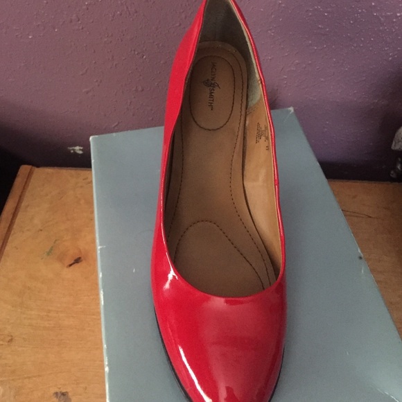 Shoes - Picture 2 of 2