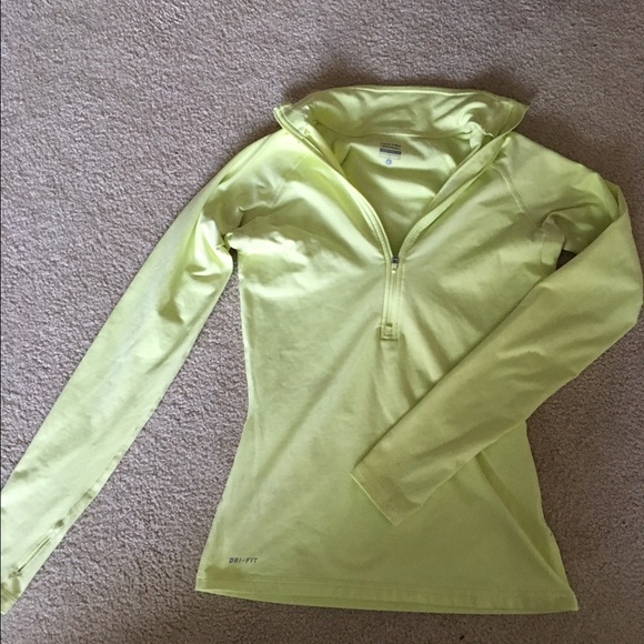 Women's Nike Pro Half-zip