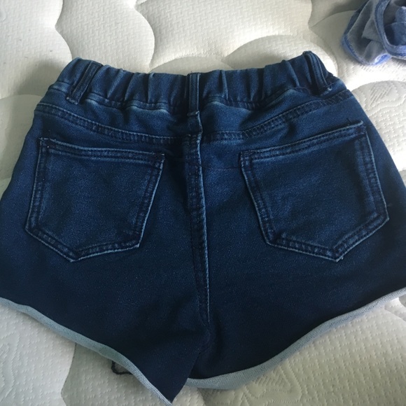 Women's Shorts - Picture 2 of 2