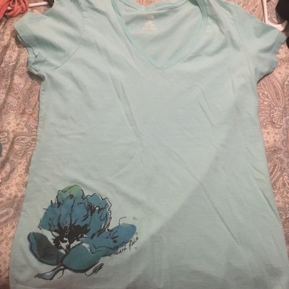 North face woman's t-shirt