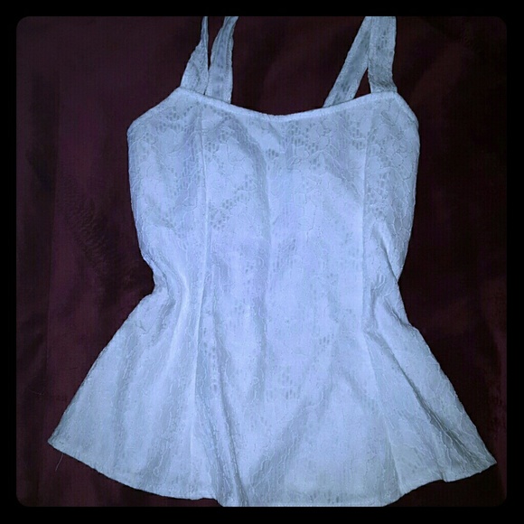 Cute never worn peplum top